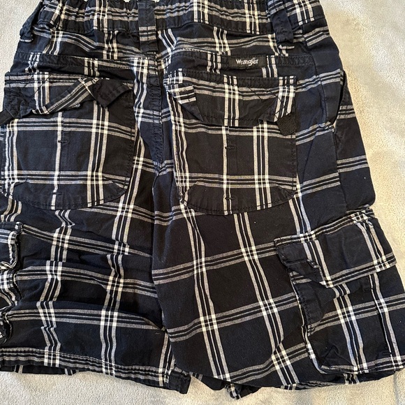 Boys Size 8 Black & White Windowpane Plaid Swim Trunks Swimming Shorts - Picture 2 of 3